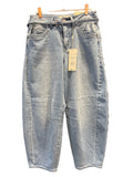 Light denim barrel jean