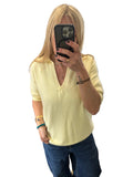 Fine knit lemon collar top