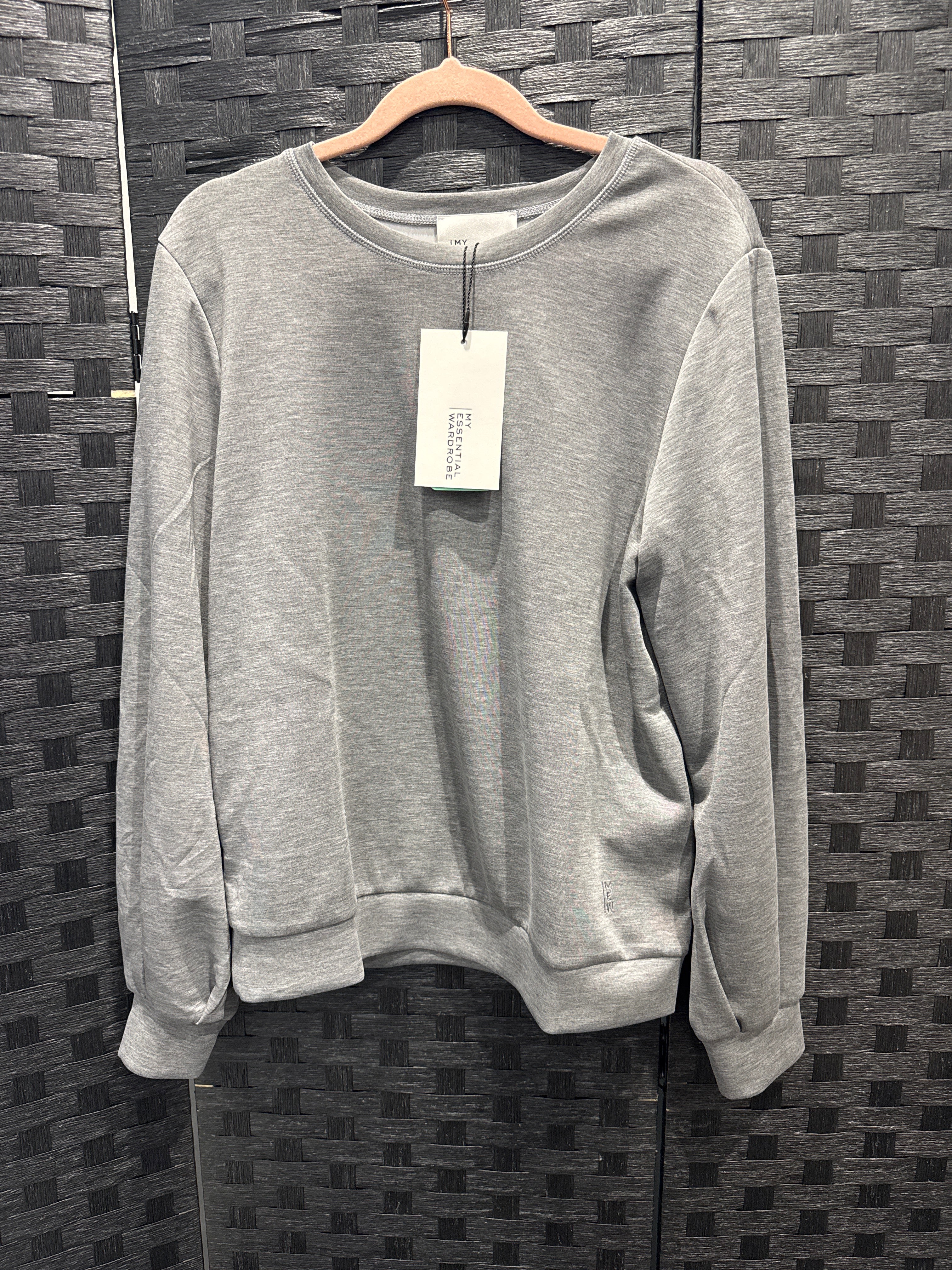Grey sweatshirt