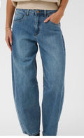 Cream clothing light barrel denim